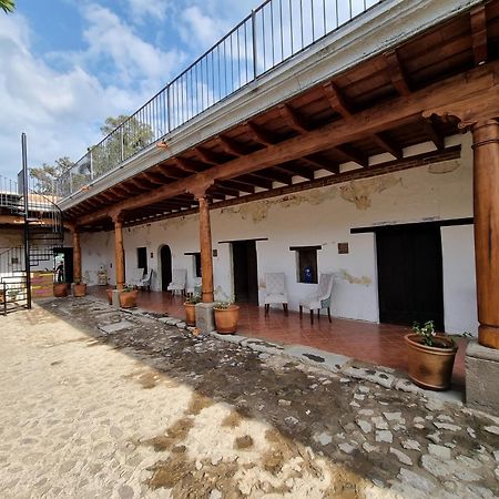 Central Hostel San Sebastian Antigua Exterior photo